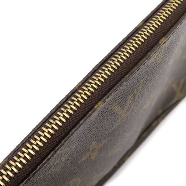 Louis Vuitton Monogram Accessory Pouch W/strap M51980 )