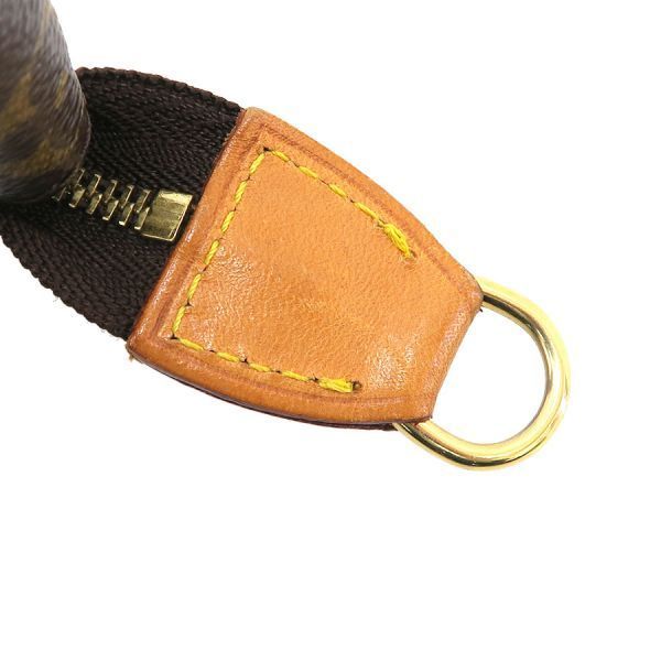 Louis Vuitton Monogram Accessory Pouch W/strap M51980 )