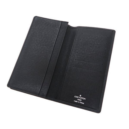 Louis Vuitton Taiga Porte Cult Cles Di M31002