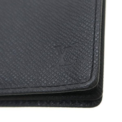 Louis Vuitton Taiga Porte Cult Cles Di M31002