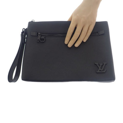 Louis Vuitton Take Off Pouch LV Aerogram M69837 Clutch Bag Grain Leather Noir
