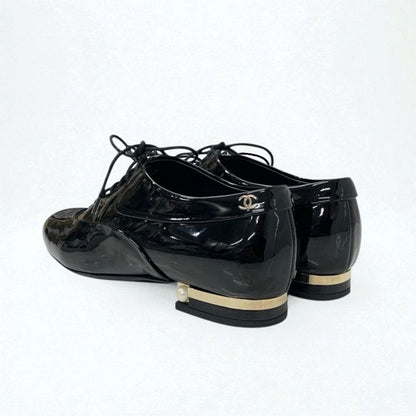 Chanel Loafers Leather Shoes Patent Fake Pearl Black Here Mark Lace Up