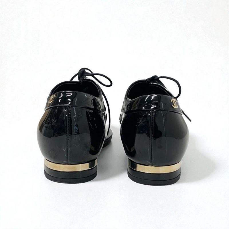 Chanel Loafers Leather Shoes Patent Fake Pearl Black Here Mark Lace Up