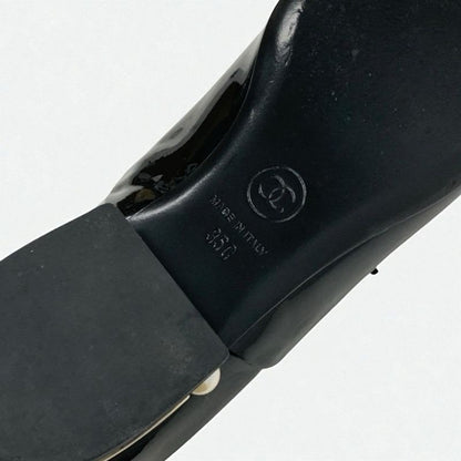 Chanel Loafers Leather Shoes Patent Fake Pearl Black Here Mark Lace Up