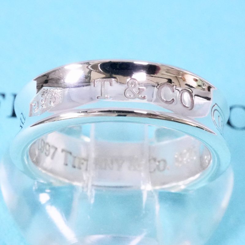 19.5 Tiffany & Co 1837 Narrow Medium Ring 25-1705
