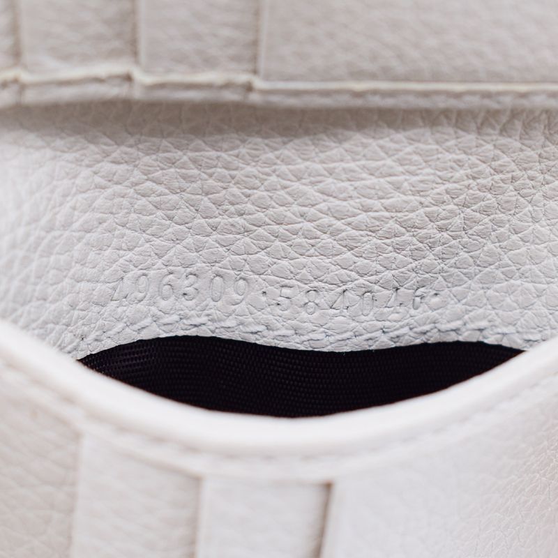 Gucci Wallet Logo Print Bifold Wallet Leather White 31bs007