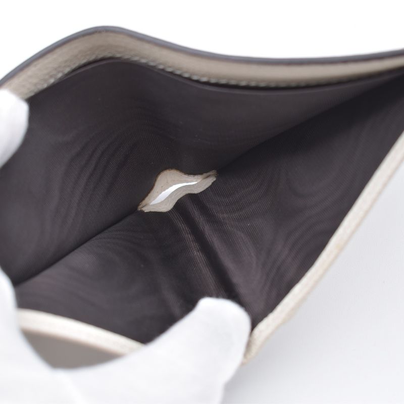 Gucci Wallet Logo Print Bifold Wallet Leather White 31bs007