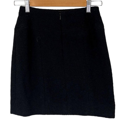 Chanel Set Up Women's Skirt Clothes Jacket Apparel Vintage Chanel 40 Black Wool