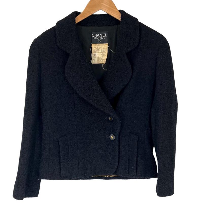 Chanel Set Up Women's Skirt Clothes Jacket Apparel Vintage Chanel 40 Black Wool