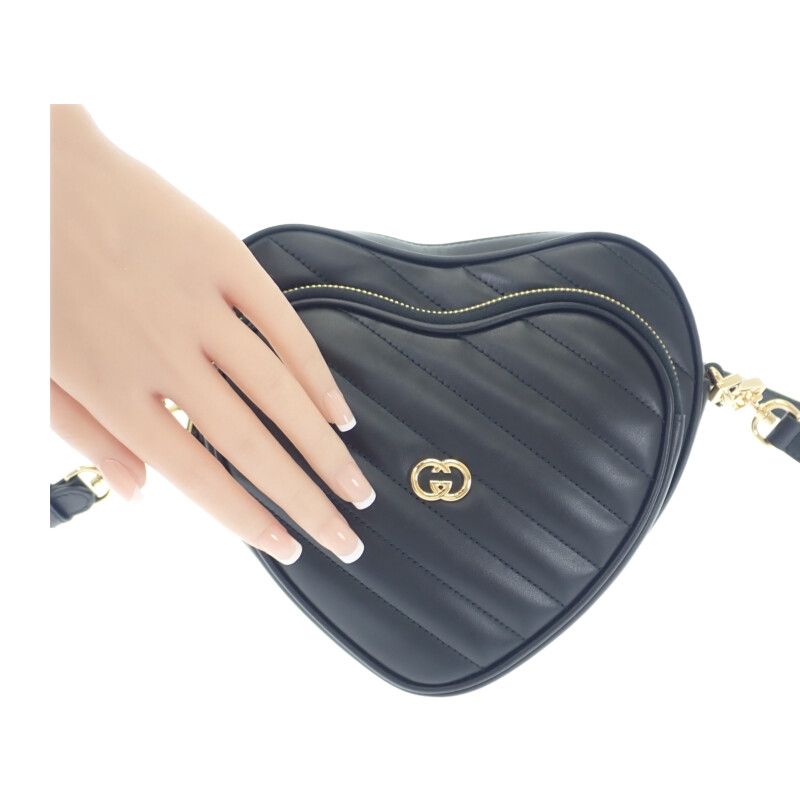 Gucci Interlocking G Heart 751628 Shoulder Bag Calf Black Gold Hardware Ladies