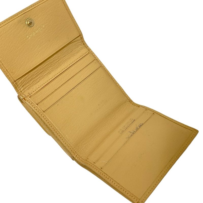Chanel Trifold Wallet - Beige Gold Leather