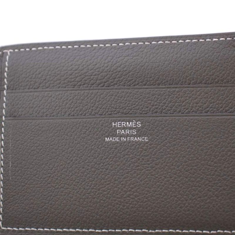 Hermes 23 H Sériere Stamped B Other Wallets Khaki