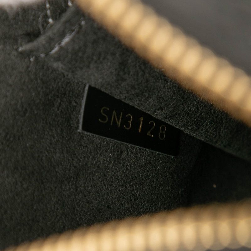 Louis Vuitton Epi Alma Mini Chain Bag M51405 Noir Black Leather Women