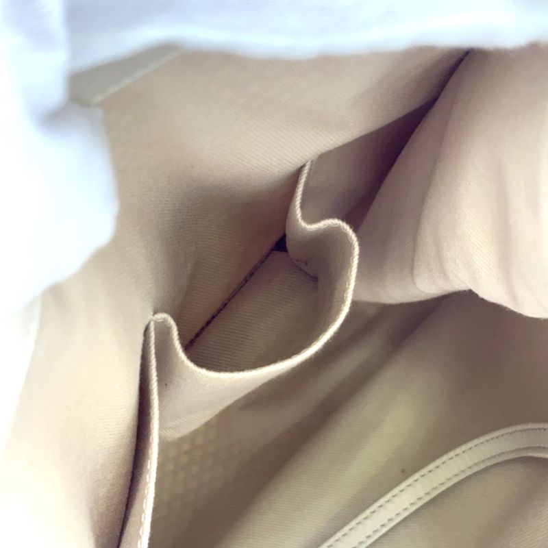 Chanel Mesh Leather Tote Bag Serial #17 Leather Off White Chain Shoulder Bag