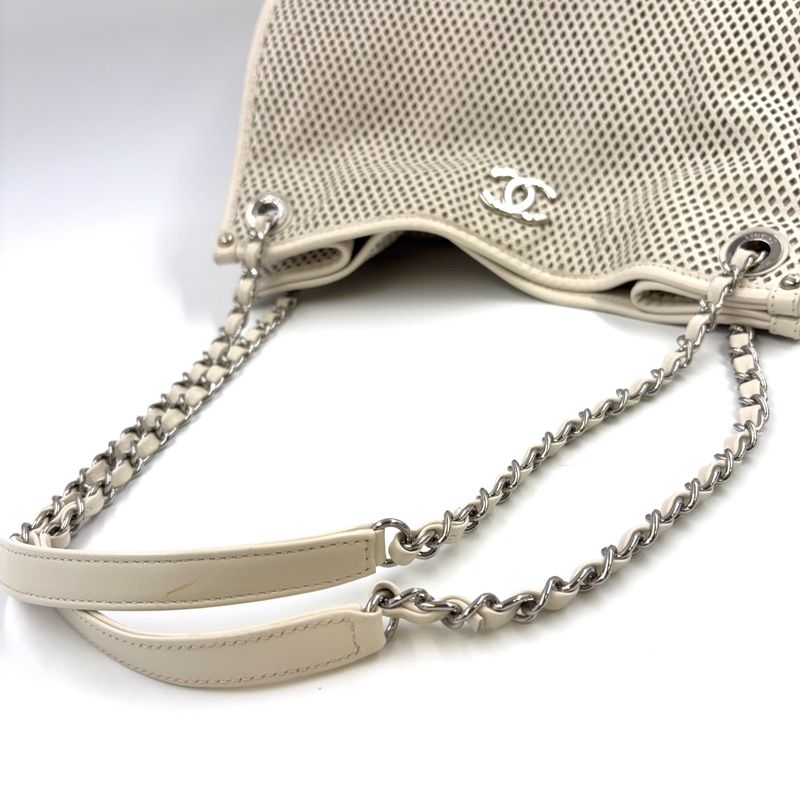 Chanel Mesh Leather Tote Bag Serial #17 Leather Off White Chain Shoulder Bag