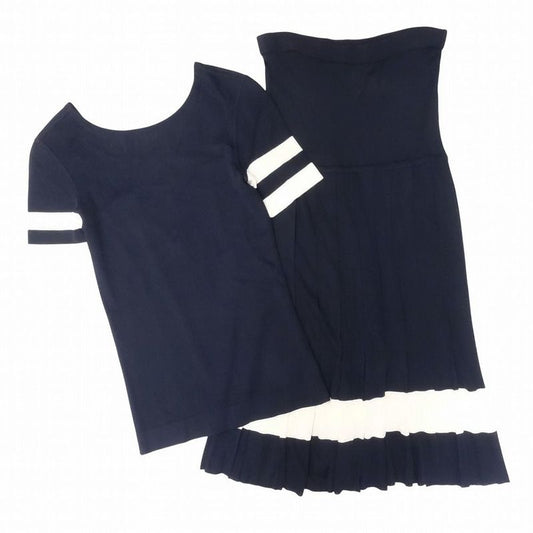Chanel Vintage 30734 Bicolor Knit Setup Short Sleeve Top Pleated Skirt Navy
