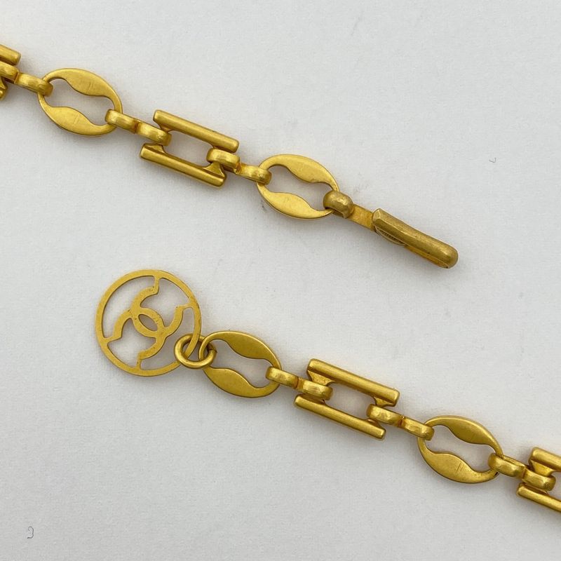 Chanel Coco Mark Chain Necklace Clover Colored Stone Necklace GP Plastic Gold