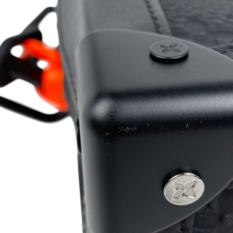 Louis Vuitton Soft Trunk Chain Monogram Crossbody Shoulder Bag Taurillon Noir