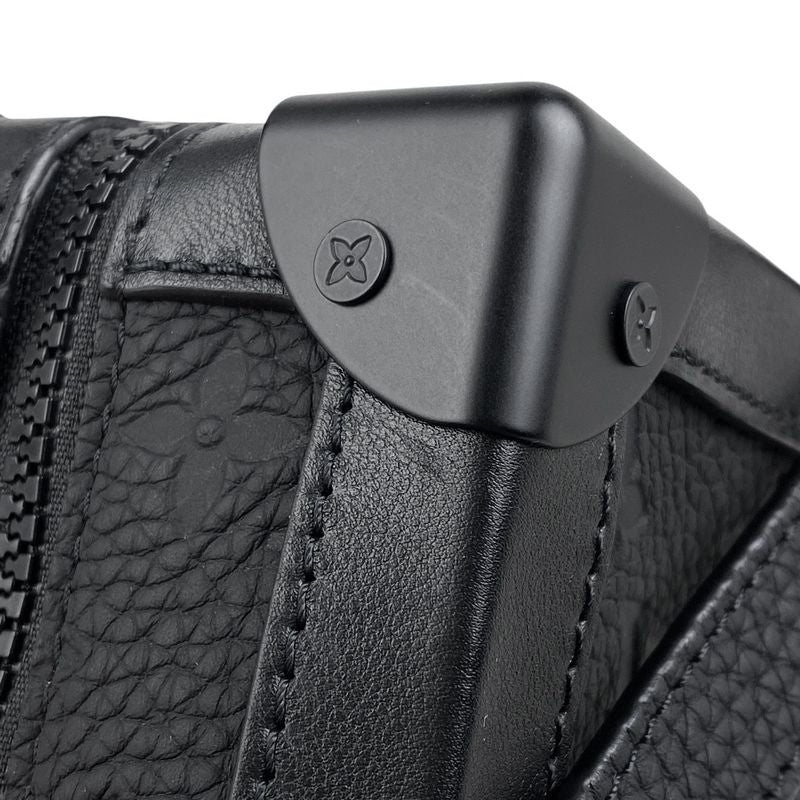 Louis Vuitton Soft Trunk Chain Monogram Crossbody Shoulder Bag Taurillon Noir