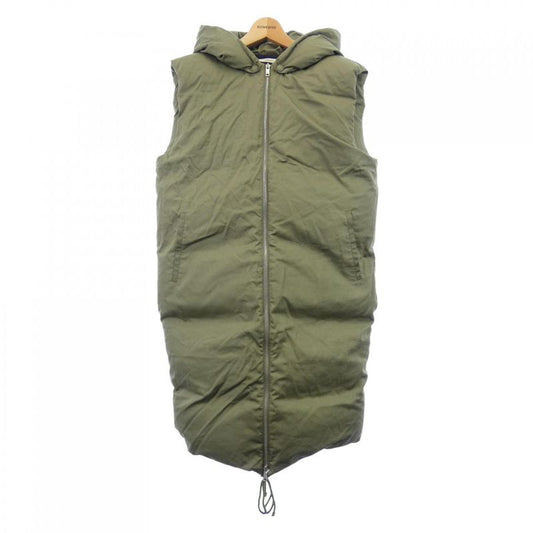 Celine 2 8w84/038b Down Vest