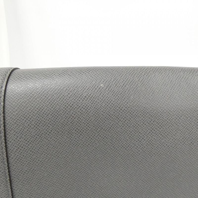 Louis Vuitton Taiga New Flap Messenger M30808 Shoulder Bag