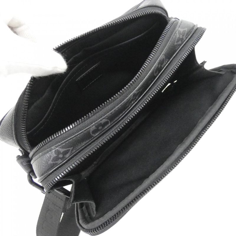 Louis Vuitton Monogram Eclipse Alpha Messenger M46955 Shoulder Bag