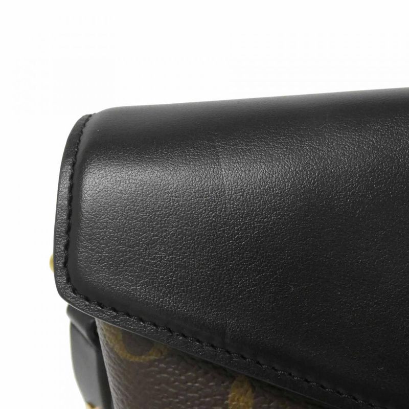 Louis Vuitton Monogram Padlock On-strap M80559 Shoulder Bag