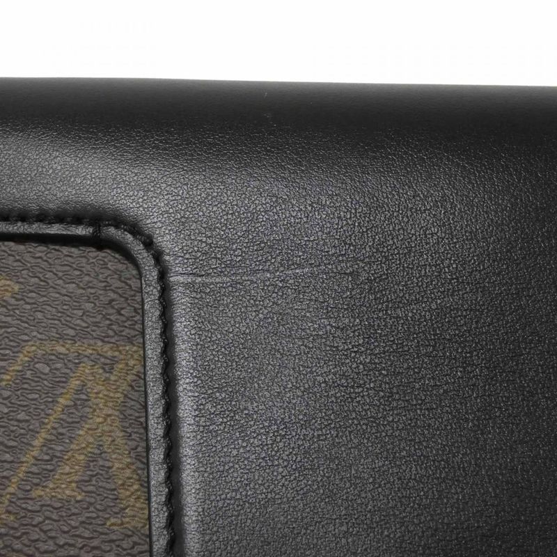 Louis Vuitton Monogram Padlock On-strap M80559 Shoulder Bag