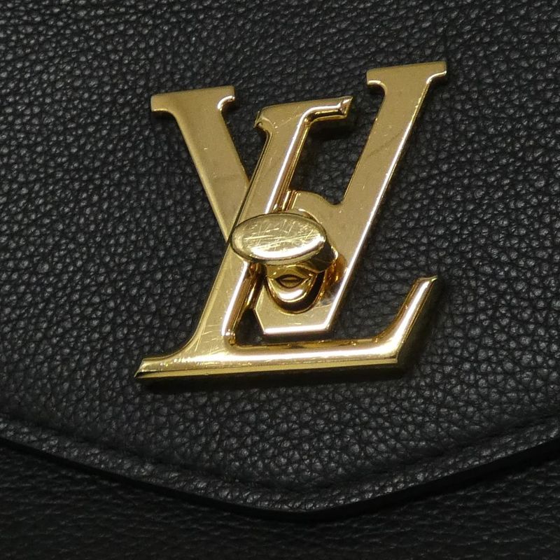 Louis Vuitton Oxford M22735 Shoulder Bag