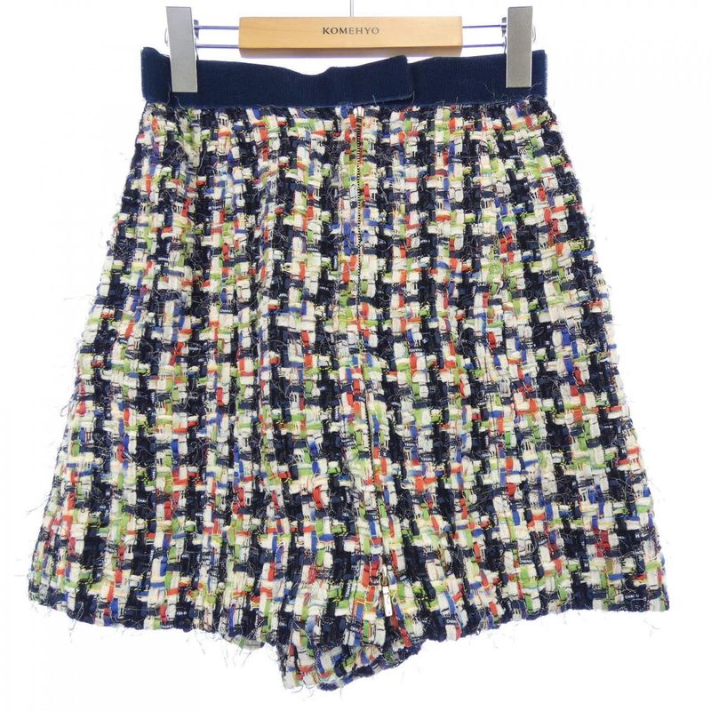 Chanel P56282v42433 Shorts