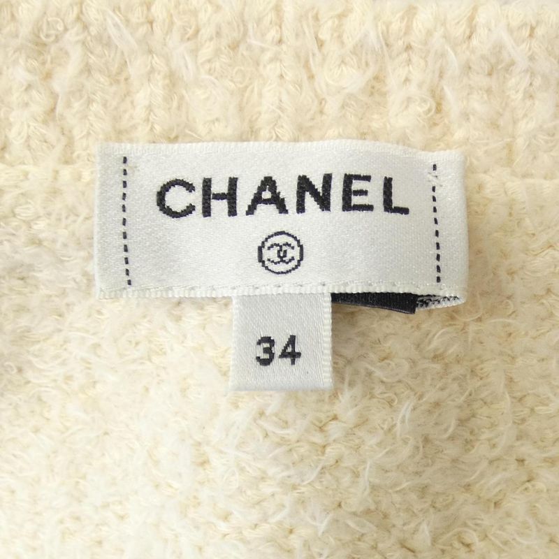 Chanel Look28 P74736k10718 23P Long Cardigan