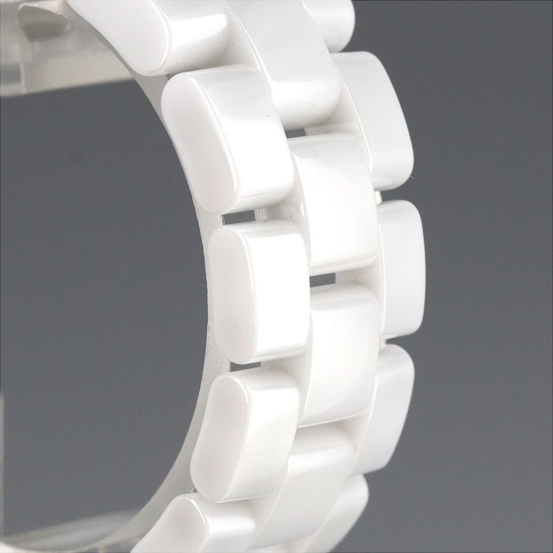 Chanel J12 33mm (1.30in) Ceramic H0968 Ceramic Quartz