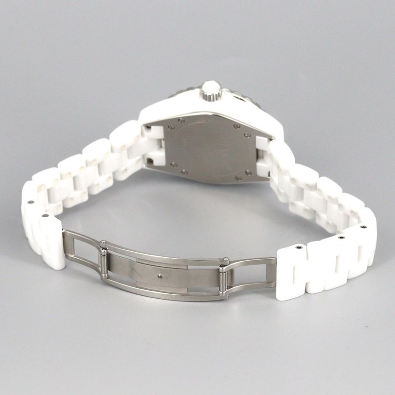 Chanel J12 33mm (1.30in) Ceramic H0968 Ceramic Quartz