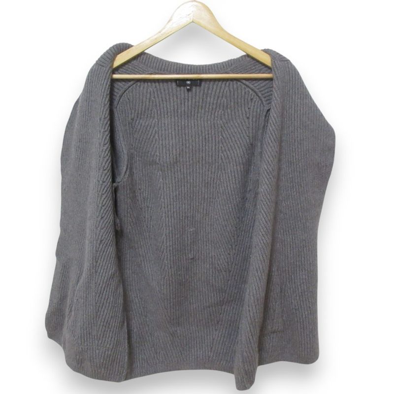 Good Chanel 100% Cashmere Coco Mark Button Back Logo Patch Belted Cardigan