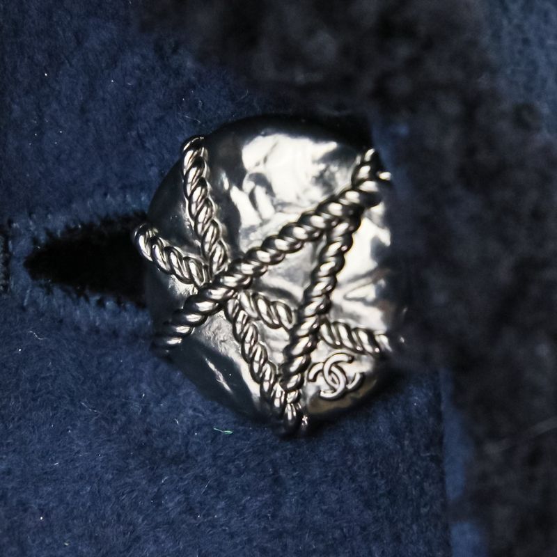 Good Chanel P59 18-19aw Prêt-À-Porter Collection Mouton Coat P59385 Size 38