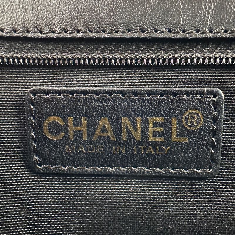 Chanel Icon Line Chain One Shoulder Bag Black Gold Color Hardware Ladies Used