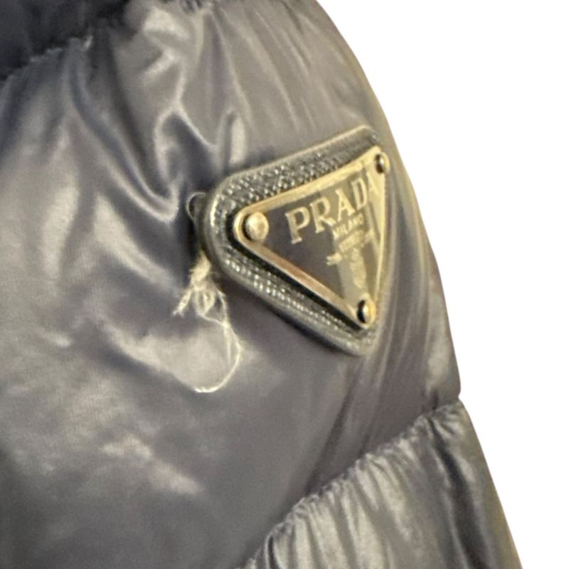 Good Prada Triangle Logo Plate Down Jacket Size 48 Navy Men's Used