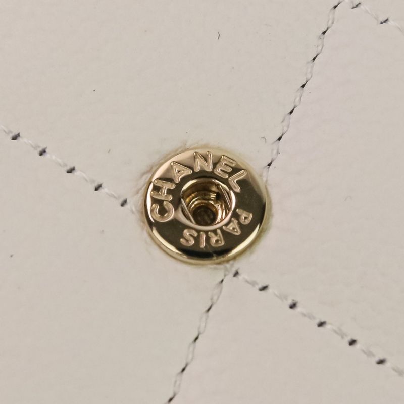 Chanel Boy Chanel Matelasse Caviar Skin Leather Long Wallet Long Wallet A80286