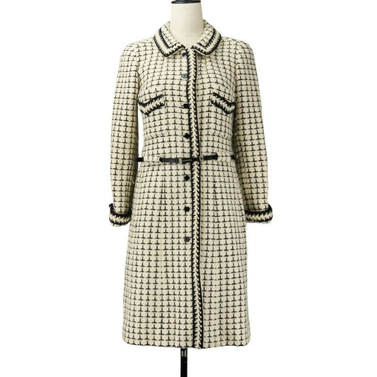 Good 00a Chanel Vintage Belted Tweed Coat P16301 Size 36 Ivory Black Ladies Used