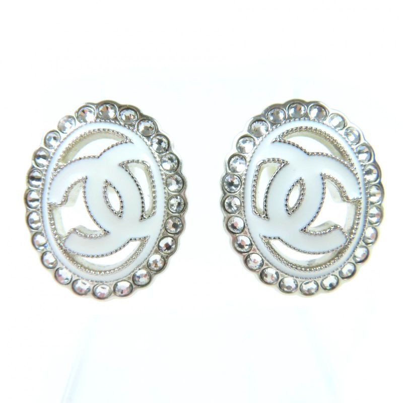 ◇chanel A25C Coco Mark Rhinestone Decorated Binaural Earrings Accessory White