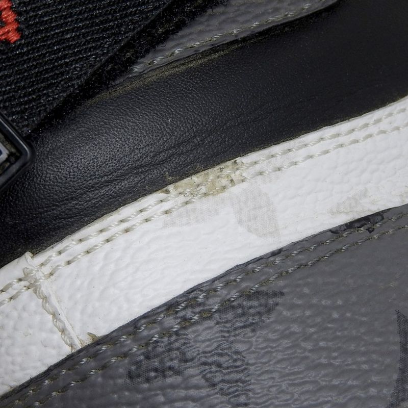 Louis Vuitton Rivoli Line Monogram High Cut Sneakers 7 1/2 Approx 26cm (10.24in)