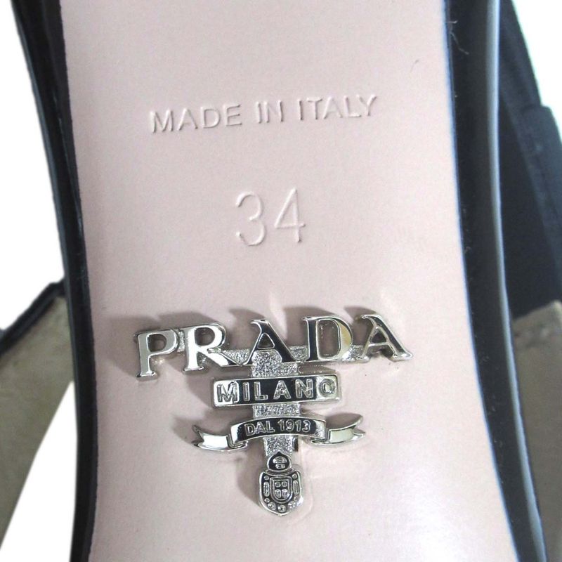 Prada Patent Leather Triangle Logo Plate Suring Back Mules Size 34 Approx 21cm