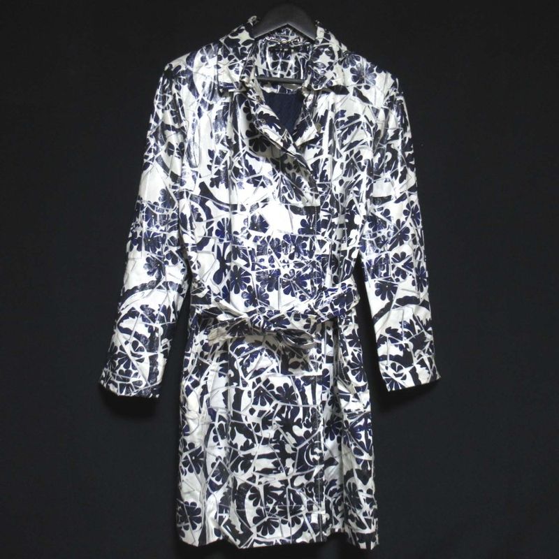 Good Gucci Flower Print PVC Coated Belted Stainless Steel Collar Coat Size 42