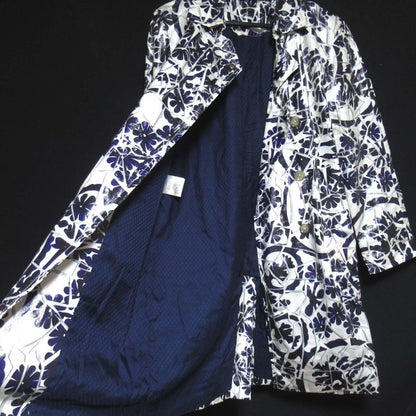 Good Gucci Flower Print PVC Coated Belted Stainless Steel Collar Coat Size 42