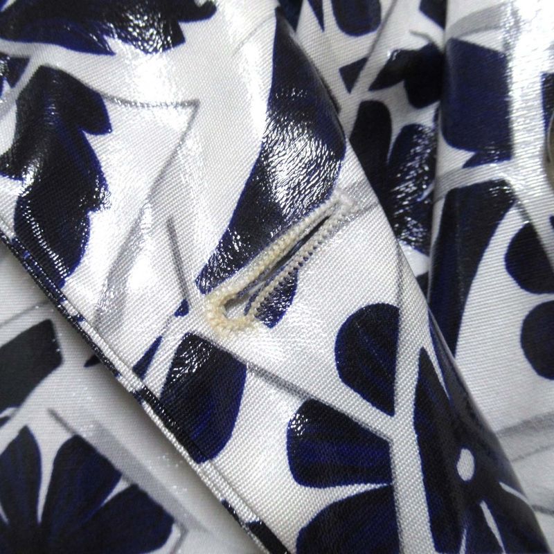 Good Gucci Flower Print PVC Coated Belted Stainless Steel Collar Coat Size 42