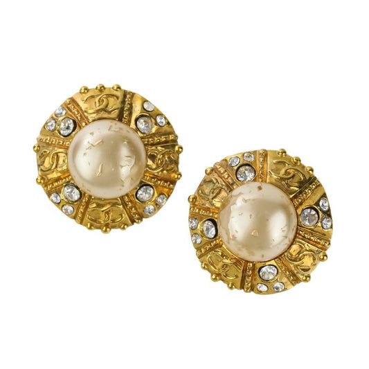 93p Chanel Vintage Rhinestone Faux Pearl Earrings Gold Color Ladies Used