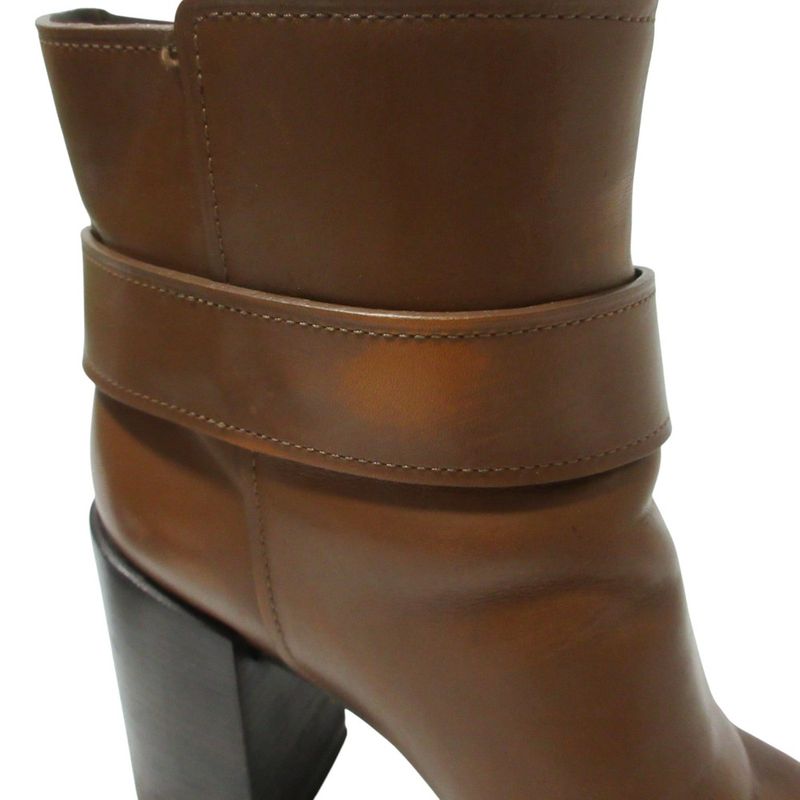 Good Loius Vuitton Louis Vuitton Leather Belt Design Short Boots 37.5 About