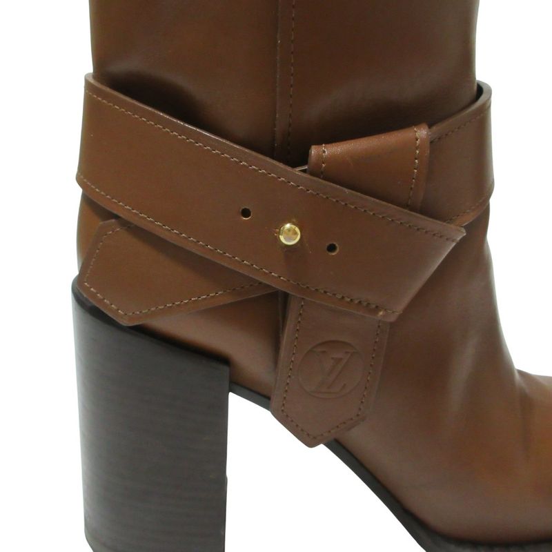 Good Loius Vuitton Louis Vuitton Leather Belt Design Short Boots 37.5 About