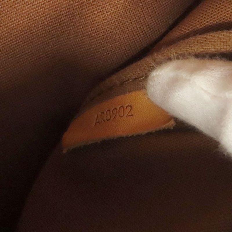 Louis Vuitton M42252 Saumur LL Shoulder Bag Monogram Canvas Women