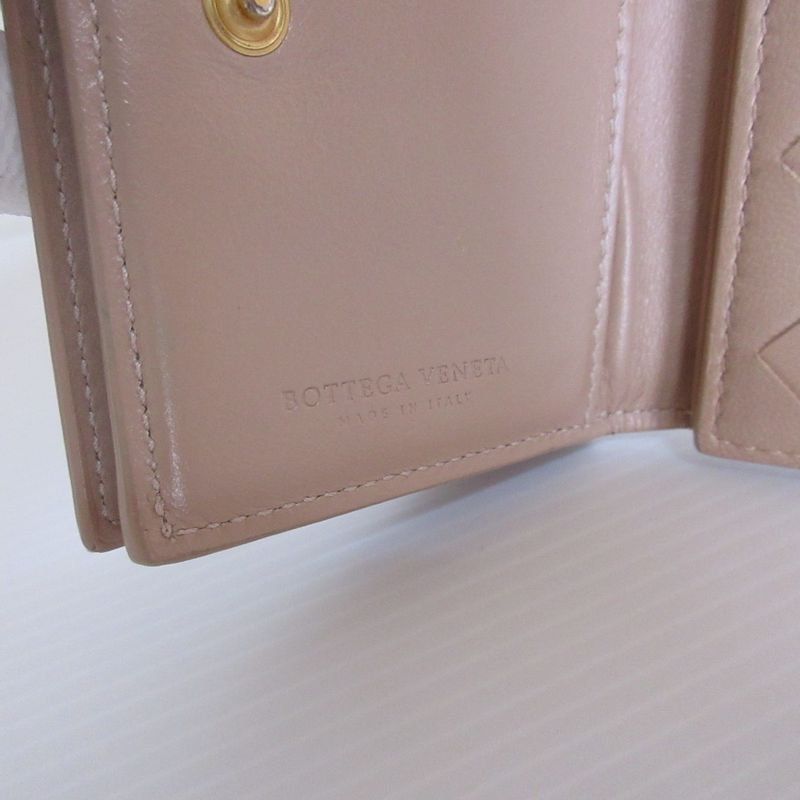 Good Bottega Veneta Intrecciato Leather Tiny Trifold Wallet Compact Wallet